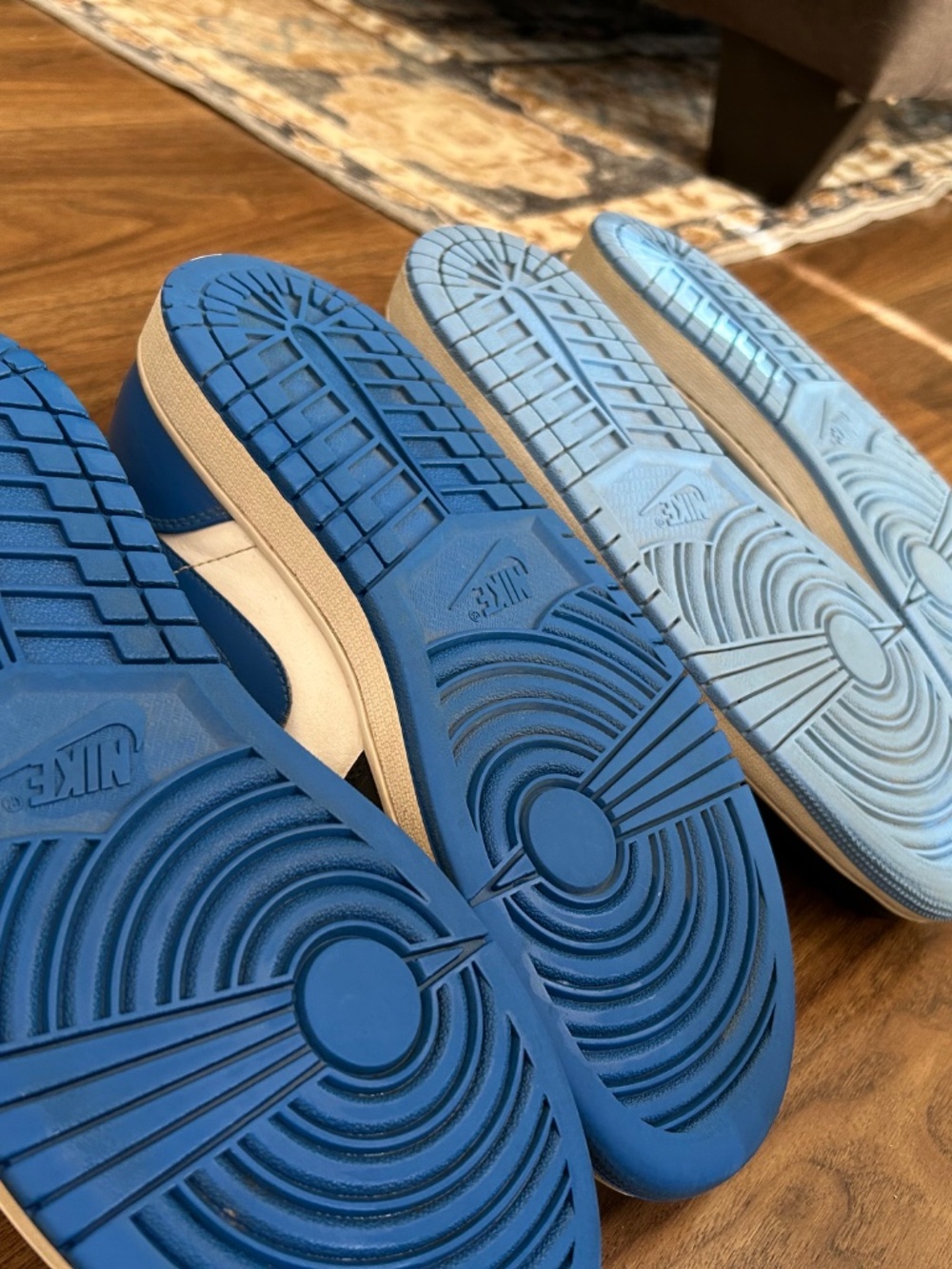 Men’s Jordan Sneakers - Picture 7 of 9